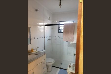 Casa à venda com 184m², 2 quartos e 3 vagas