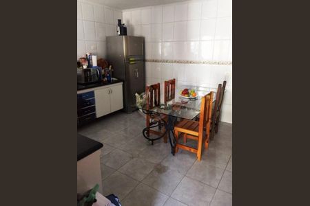 Casa à venda com 3 quartos, 316m² em Vila Cordeiro, São Paulo