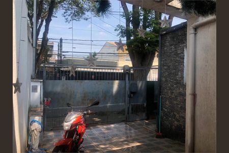 Casa à venda com 210m², 3 quartos e 2 vagas