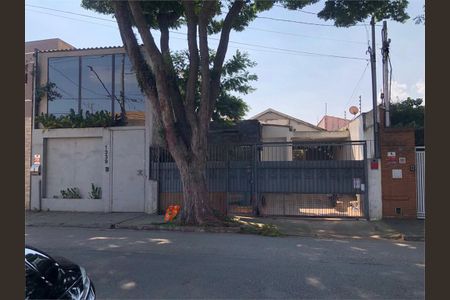 Casa à venda com 210m², 3 quartos e 2 vagas
