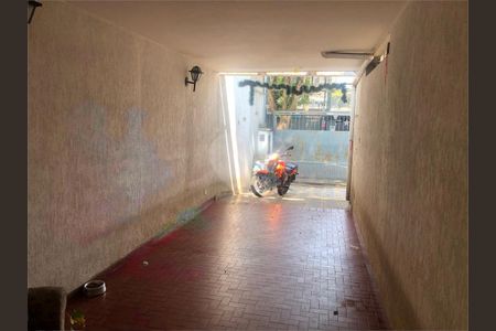 Casa à venda com 210m², 3 quartos e 2 vagas