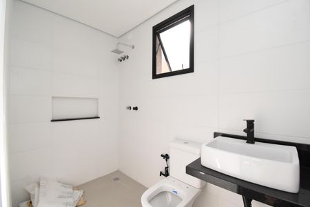 Casa à venda com 127m², 3 quartos e 2 vagasBanheiro da Suíte 1