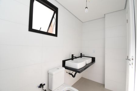 Casa à venda com 127m², 3 quartos e 2 vagasBanheiro da Suíte 1