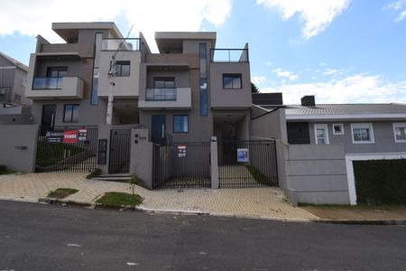 Casa à venda com 127m², 3 quartos e 2 vagasFachada