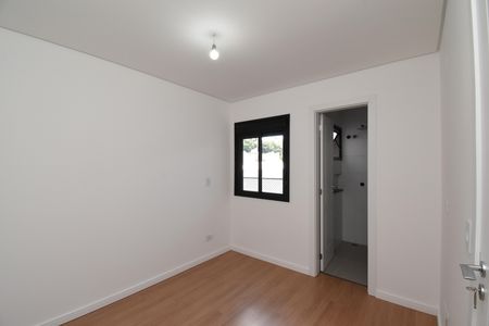 Casa à venda com 127m², 3 quartos e 2 vagasDemi-suíte 2