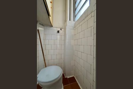 Apartamento à venda com 40m², 1 quarto e sem vagaÁrea de serviço - banheiro