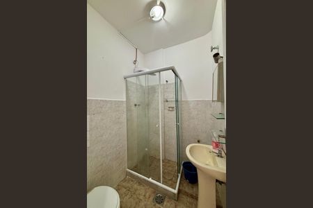 Apartamento à venda com 40m², 1 quarto e sem vagaBanheiro social