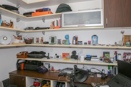 Apartamento à venda com 110m², 3 quartos e 2 vagasEscritório