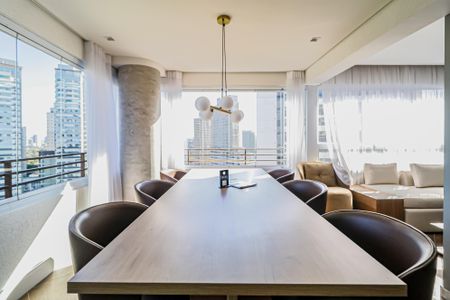 Sala de apartamento à venda com 2 quartos, 79m² em Butantã, São Paulo