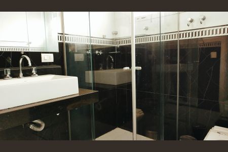 Apartamento para alugar com 537m², 4 quartos e 5 vagasBanheiro Social