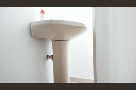 Apartamento para alugar com 537m², 4 quartos e 5 vagasBanheiro de Serviço