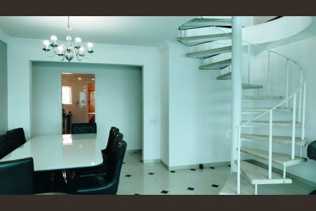 Apartamento para alugar com 537m², 4 quartos e 5 vagasSala