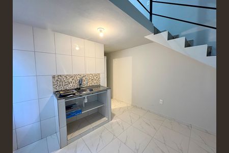 Cozinha de kitnet/studio para alugar com 1 quarto, 42m² em Vila Tupi, Várzea Paulista