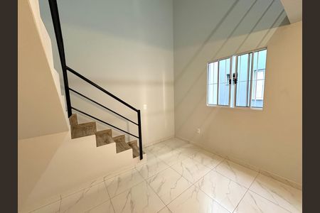 Sala de kitnet/studio para alugar com 1 quarto, 42m² em Vila Tupi, Várzea Paulista