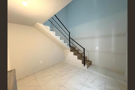 Sala de kitnet/studio para alugar com 1 quarto, 42m² em Vila Tupi, Várzea Paulista