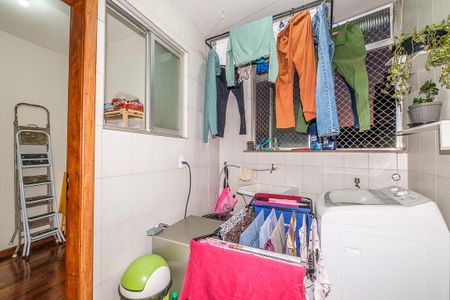 Apartamento à venda com 90m², 3 quartos e 1 vagaÁrea de Serviço
