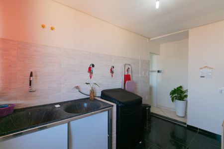 Casa à venda com 174m², 3 quartos e 3 vagasÁrea de Serviço