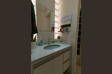 Casa à venda com 174m², 3 quartos e 3 vagasÁrea Gourmet - Banheiro