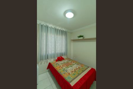 Casa à venda com 174m², 3 quartos e 3 vagasQuarto 2