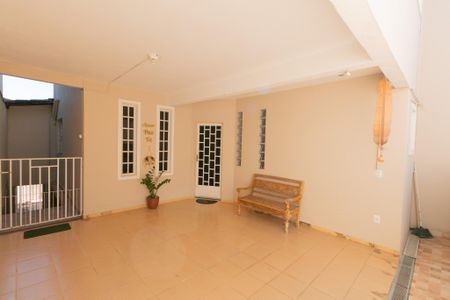 Casa à venda com 174m², 3 quartos e 3 vagasÁrea comum