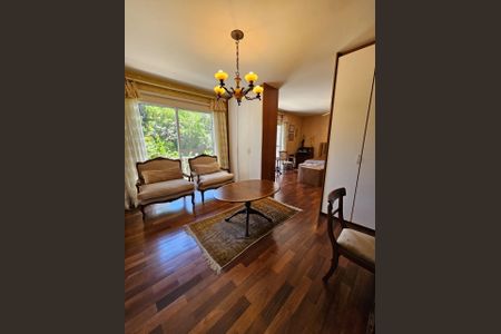 Casa à venda com 589m², 4 quartos e 4 vagasFoto 21