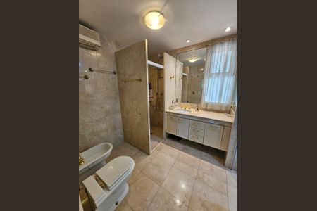 Casa à venda com 589m², 4 quartos e 4 vagasFoto 17