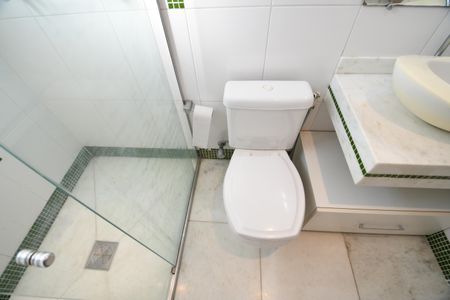 Apartamento à venda com 62m², 2 quartos e 1 vagaBanheiro Social