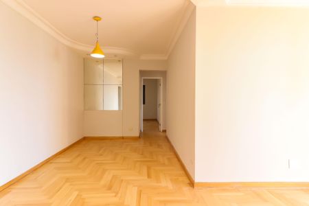 Apartamento para alugar com 84m², 3 quartos e 2 vagasSala