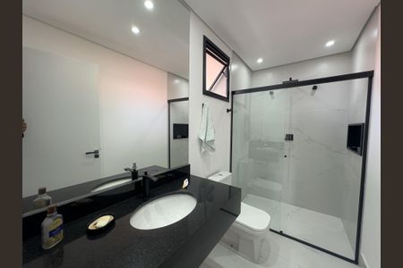 Casa à venda com 550m², 4 quartos e 5 vagasBanheiro da Suíte 3