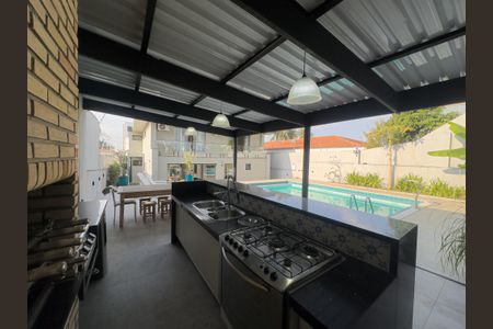 Casa à venda com 550m², 4 quartos e 5 vagasÁrea comum