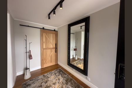 Casa à venda com 550m², 4 quartos e 5 vagasSala