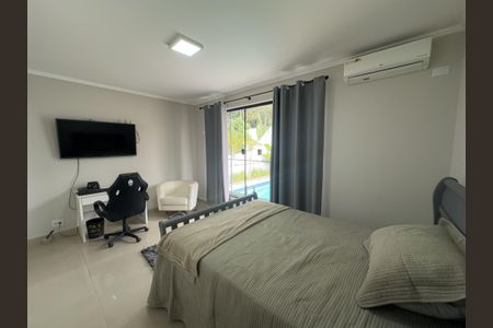 Casa à venda com 550m², 4 quartos e 5 vagasSuíte 2