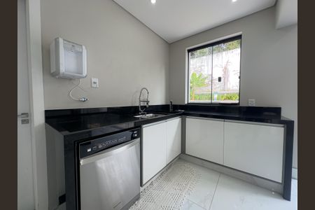 Casa à venda com 550m², 4 quartos e 5 vagasCozinha