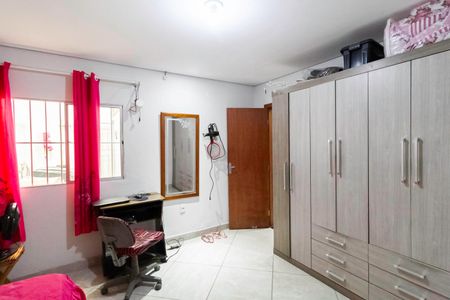 Casa para alugar com 60m², 2 quartos e 3 vagasQuarto 2