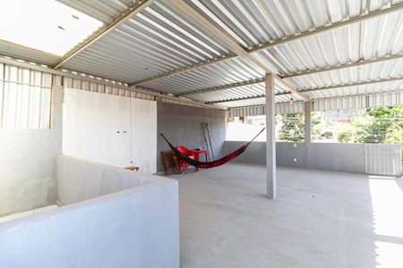 Casa para alugar com 60m², 2 quartos e 3 vagasTerraço