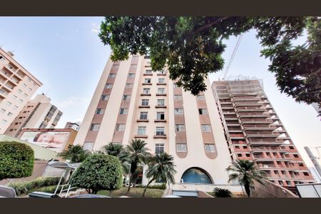 Apartamento à venda com 99m², 4 quartos e 1 vagaFachada