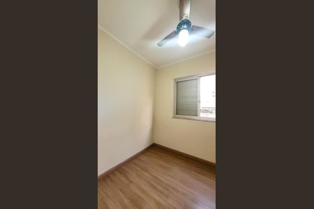 Apartamento à venda com 99m², 4 quartos e 1 vagaQuarto 2