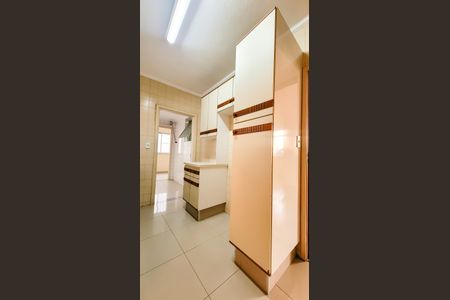 Apartamento à venda com 99m², 4 quartos e 1 vagaCozinha