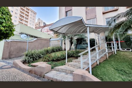 Apartamento à venda com 99m², 4 quartos e 1 vagaFachada