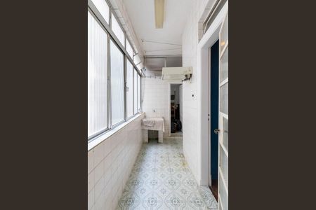 Apartamento à venda com 163m², 3 quartos e 1 vagaÁrea de Serviço