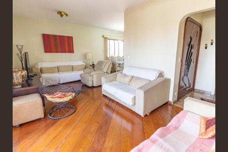 Apartamento para alugar com 160m², 4 quartos e 3 vagasSala