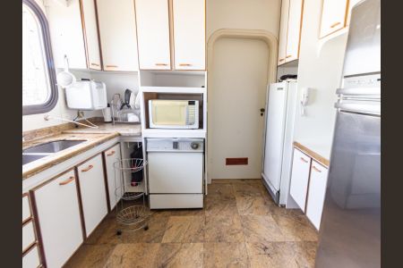 Apartamento para alugar com 160m², 4 quartos e 3 vagasCozinha