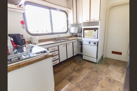 Apartamento para alugar com 160m², 4 quartos e 3 vagasCozinha