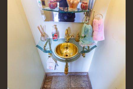 Apartamento para alugar com 160m², 4 quartos e 3 vagasLavabo