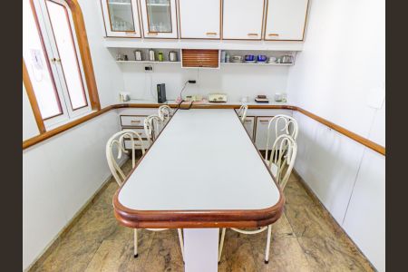 Apartamento para alugar com 160m², 4 quartos e 3 vagasCopa