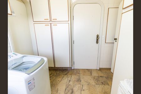 Apartamento para alugar com 160m², 4 quartos e 3 vagasÁrea de Serviço