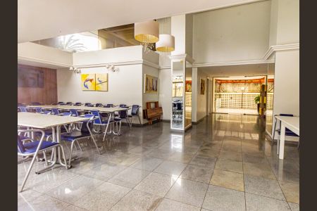 Apartamento para alugar com 160m², 4 quartos e 3 vagasÁrea comum - Salão de festas