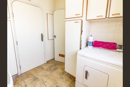 Apartamento para alugar com 160m², 4 quartos e 3 vagasÁrea de Serviço