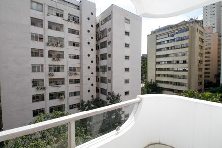 Apartamento para alugar com 60m², 1 quarto e 1 vaga Apartamento para alugar com 60m², 1 quarto e 1 vagaVaranda