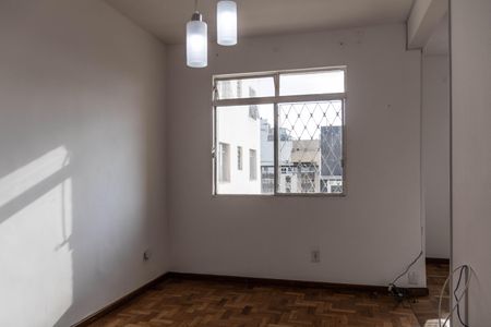 Apartamento à venda com 98m², 2 quartos e sem vagaSala